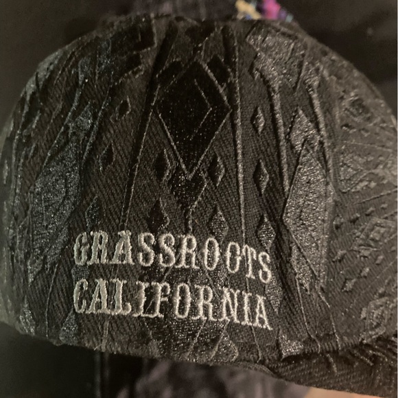 Bundle! Rare! SPDS V2 Blackout Fitted Hat 7 1/4 and matching mesh shorts - Picture 3 of 12